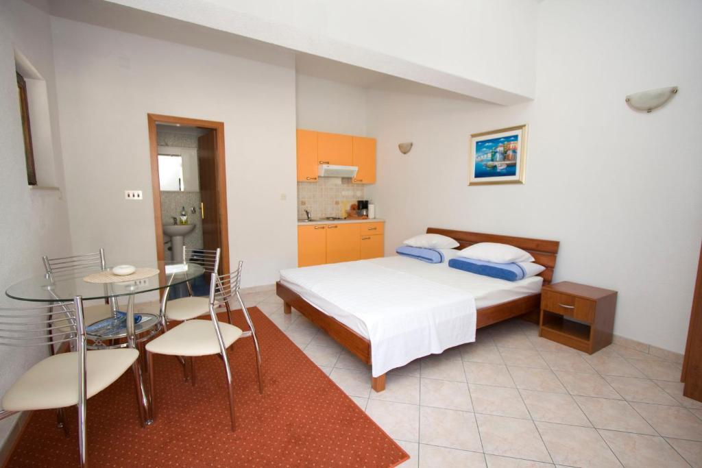 Ella Apartments Omiš Pokój zdjęcie